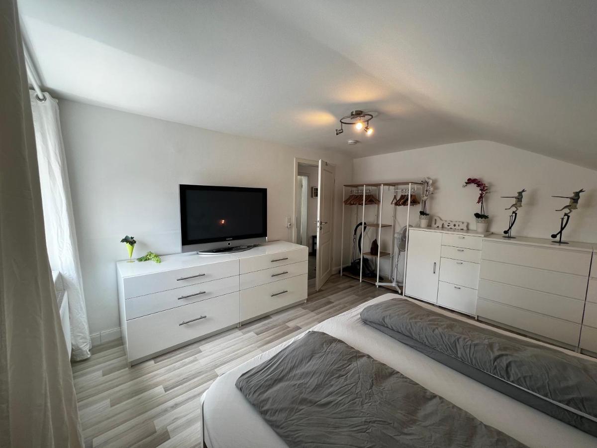 Ferienwohnung Schlueter Nussloch Экстерьер фото